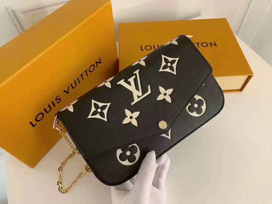 Designer Wallets ✨️NEW✨️ Mourimani Beauty & Accessories