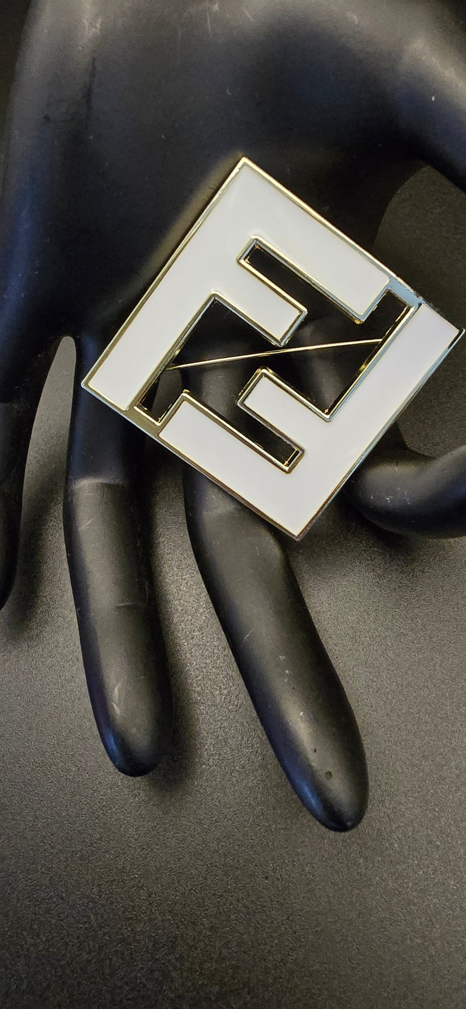 Brooch pins - Mourimani Beauty & Accessories