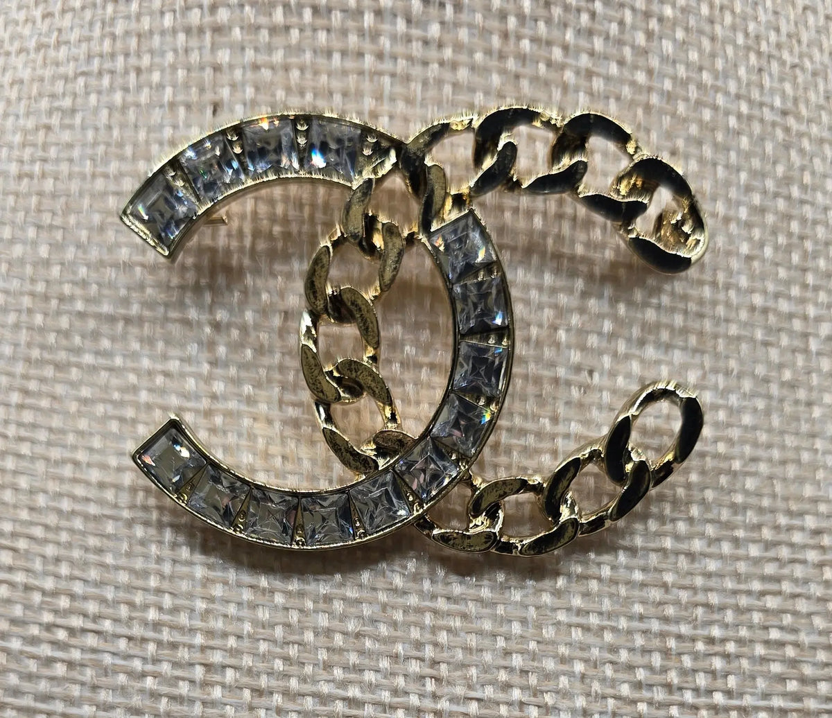 Designer Brooch - Mourimani Beauty & Accessories