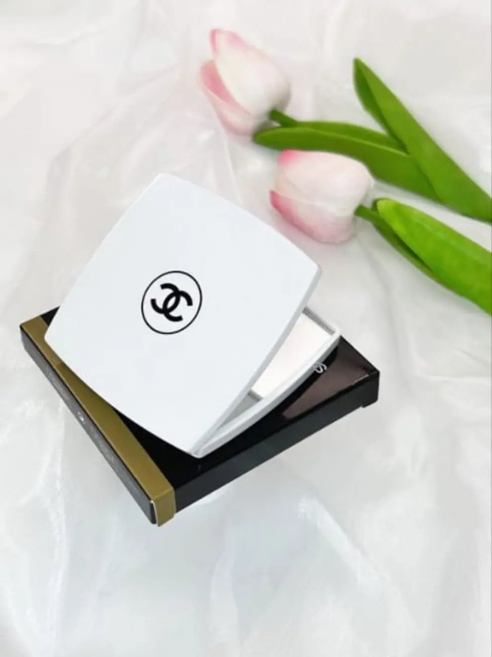 Designer Mirror Compact - Mourimani Beauty & Accessories