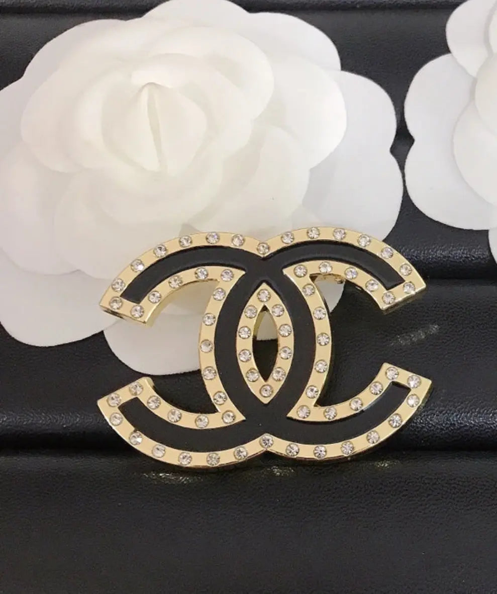 Designer Brooch - Mourimani Beauty & Accessories