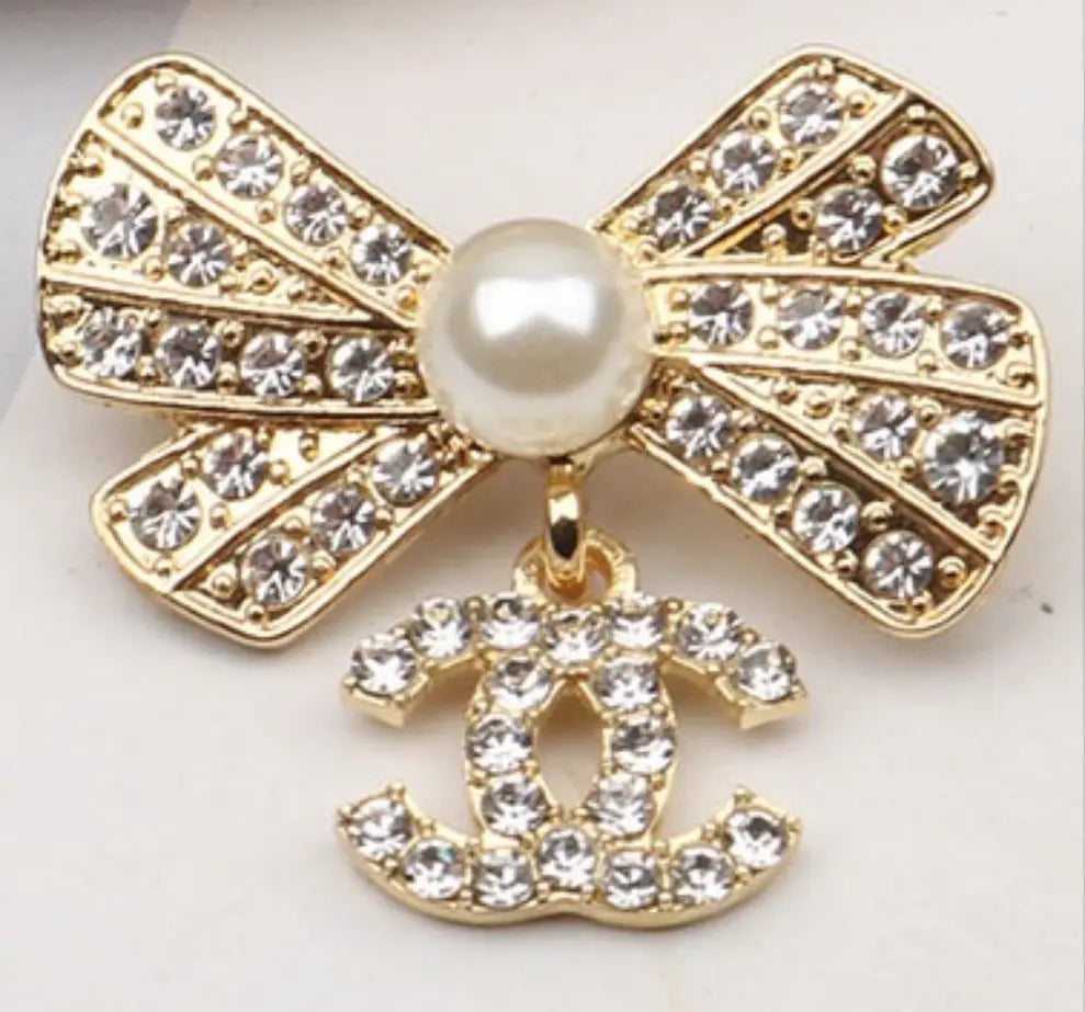 Designer Brooch - Mourimani Beauty & Accessories
