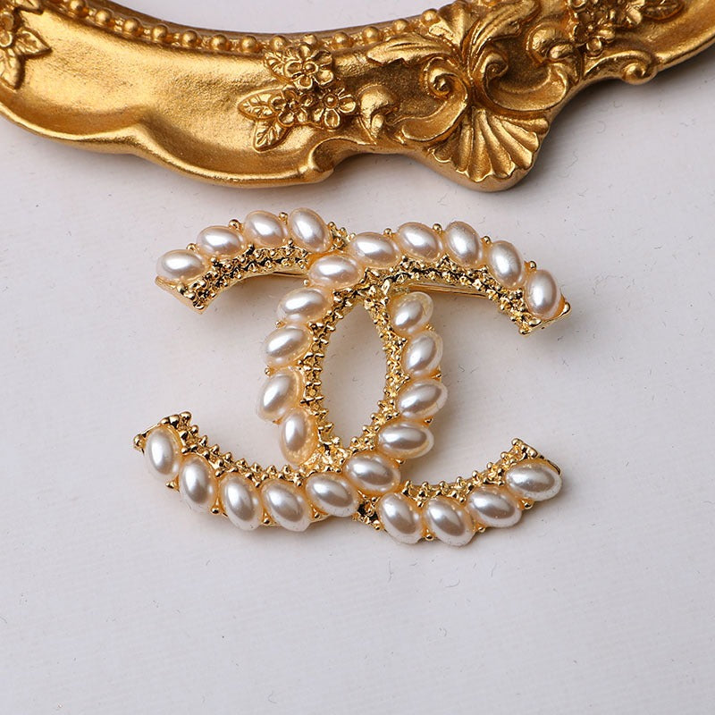 Designer Brooch Pins