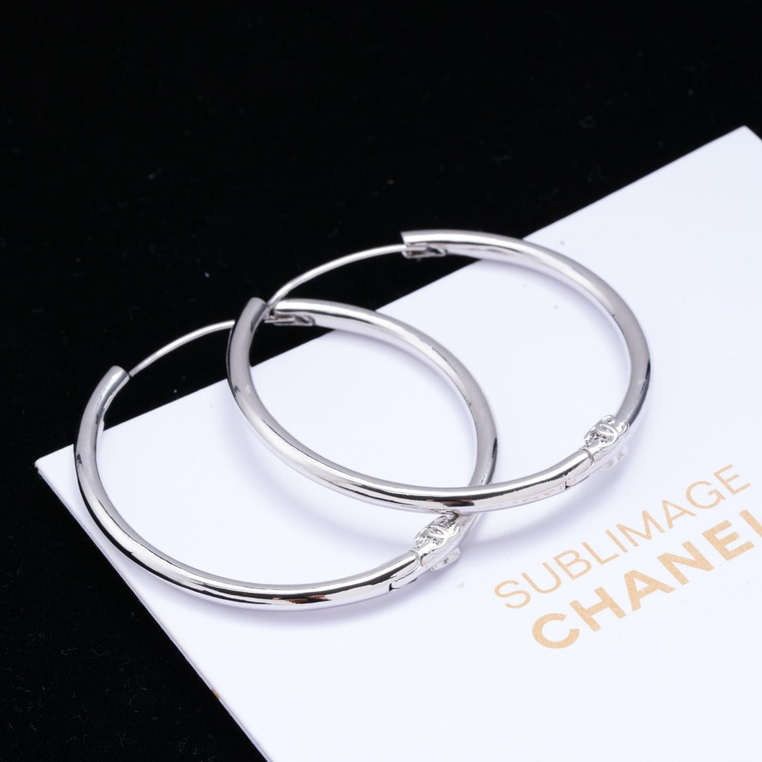 Designer Earrings *NEW* - Mourimani Beauty & Accessories