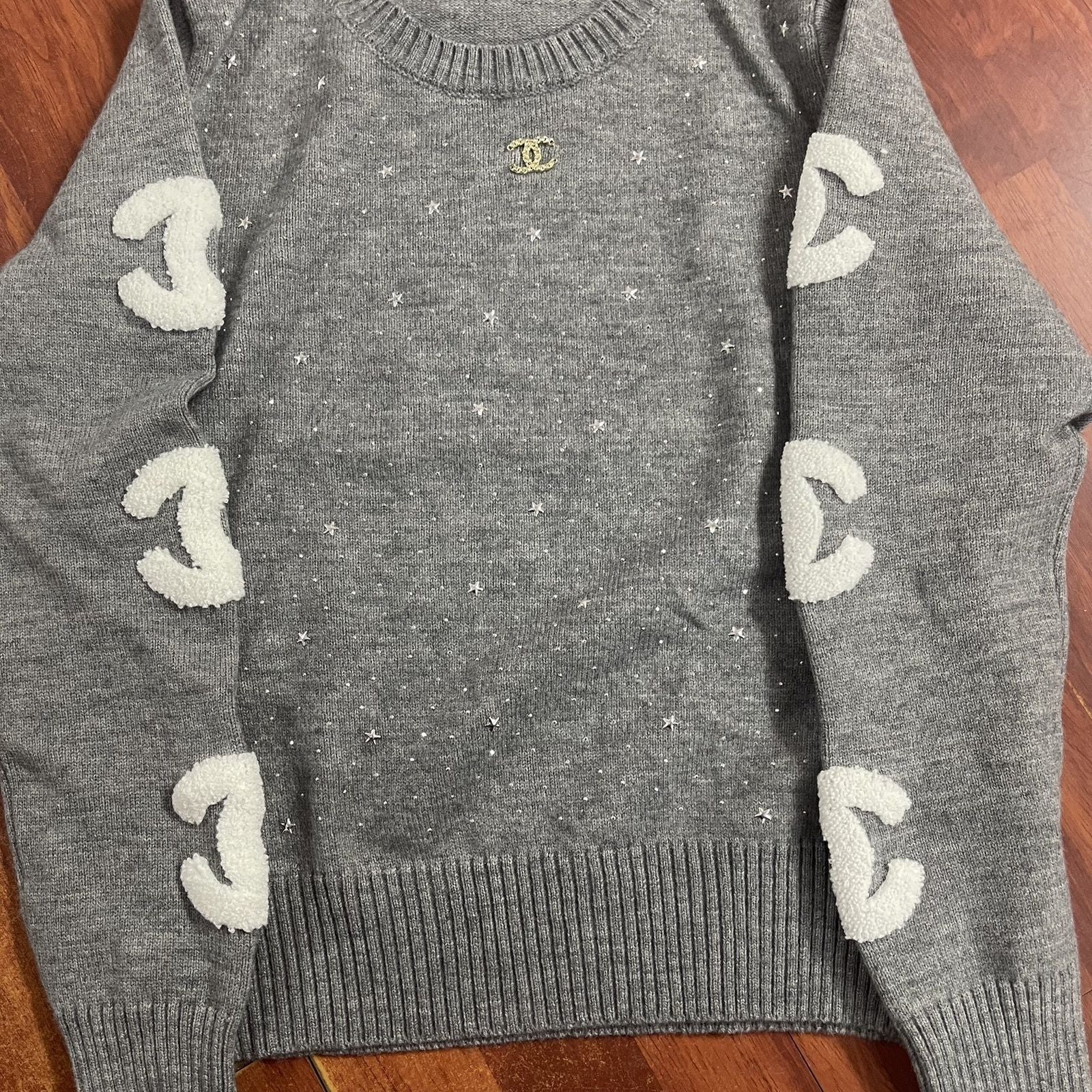 Designer Sweaters *NEW* - Mourimani Beauty & Accessories
