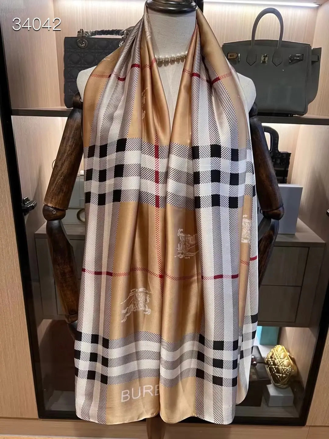 Designer Scarves *NEW* Mourimani Beauty & Accessories