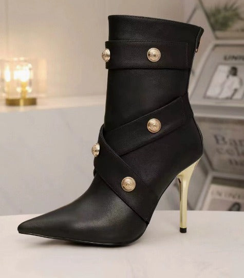 Designer Shoes *NEW*