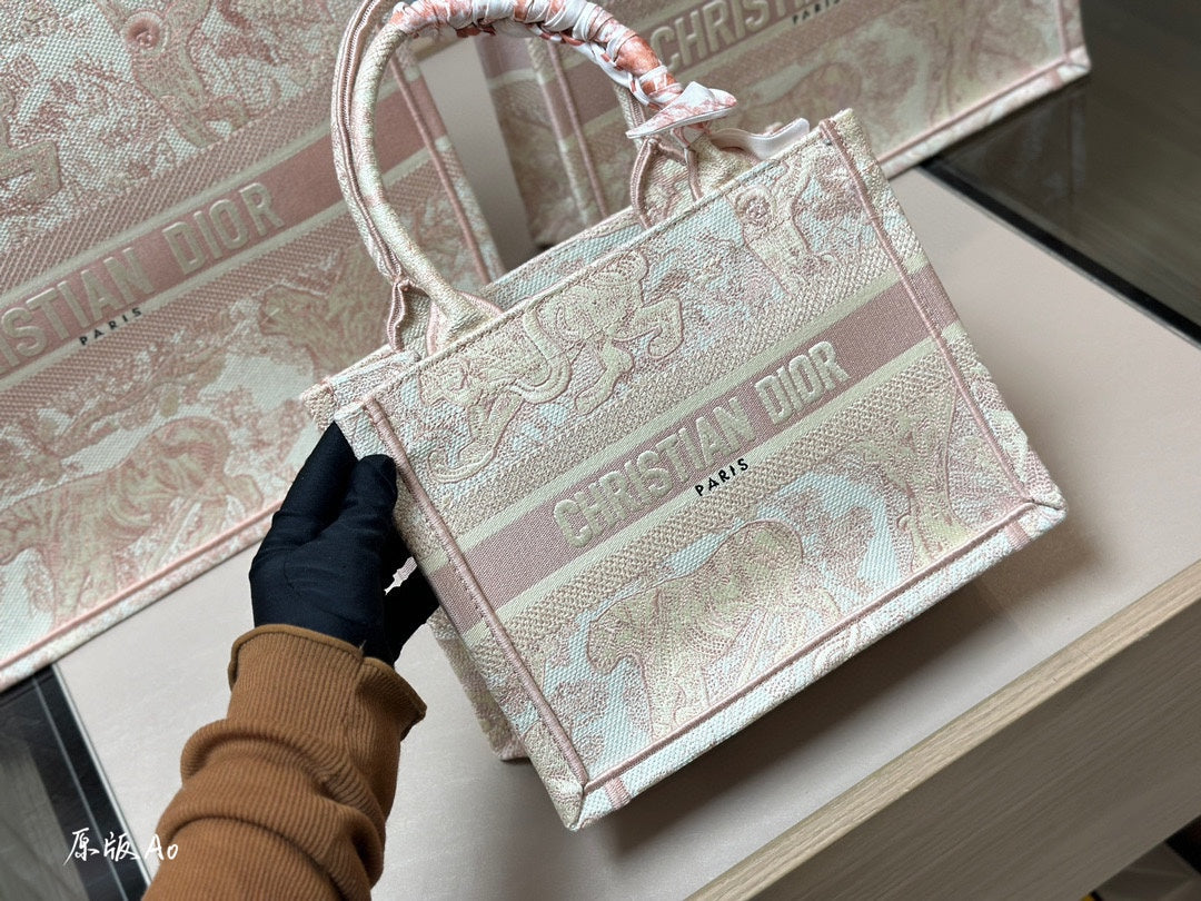 Designer Bags *NEW* #M929 **MEDIUM SIZE**