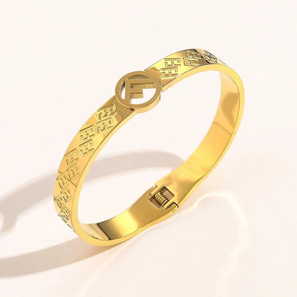 Designer Bracelets *NEW* Mourimani Beauty & Accessories