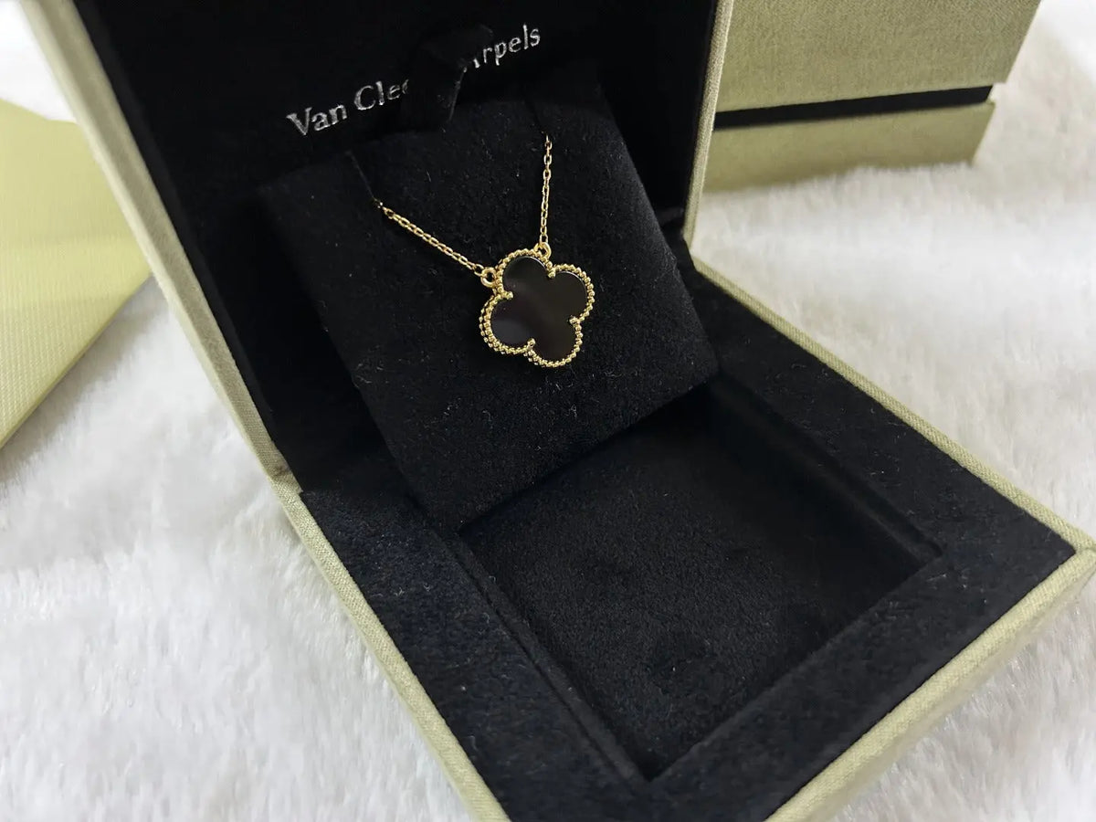 Designer Necklaces *NEW* Gold Mourimani Beauty & Accessories