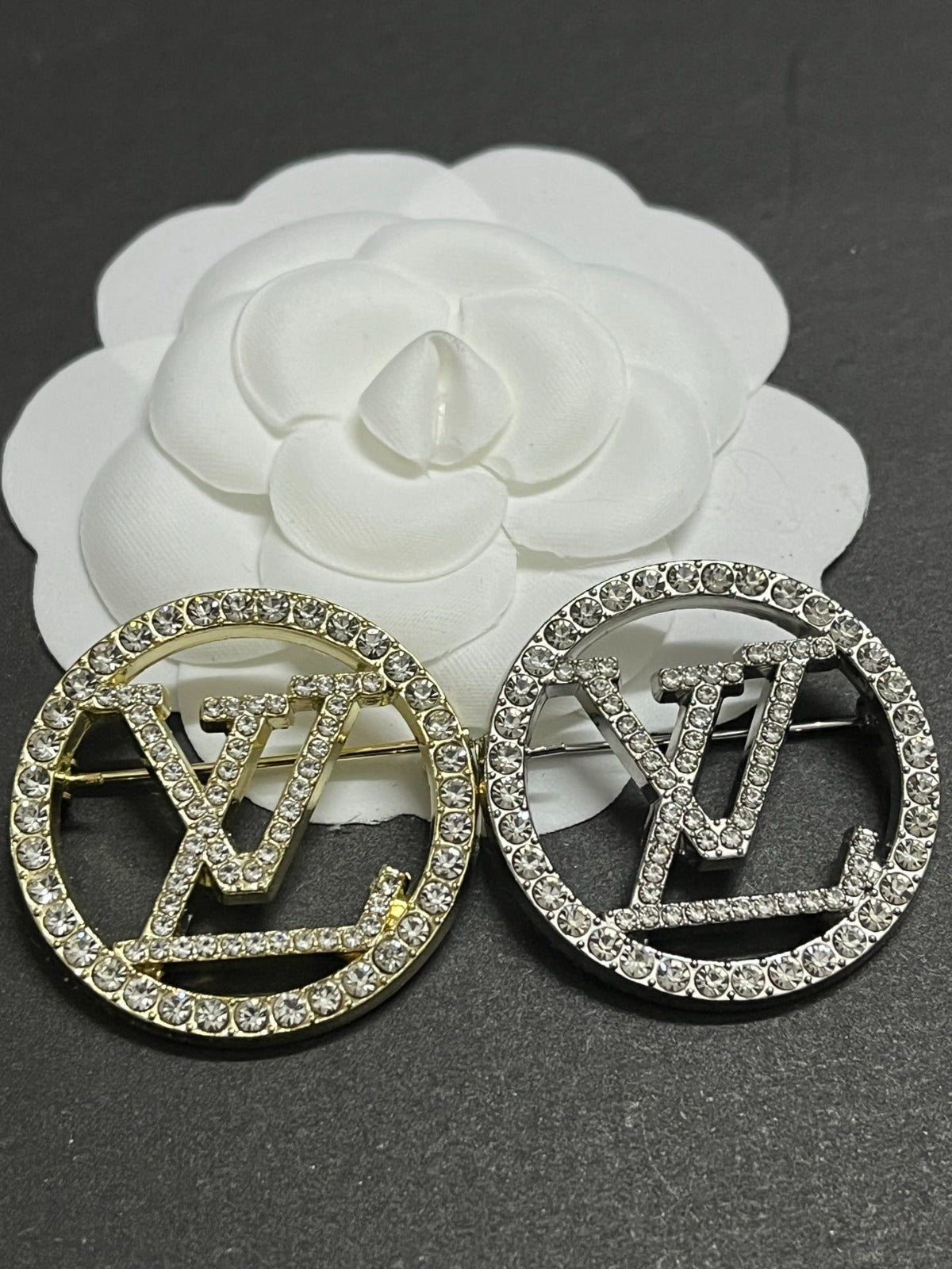 Designer Brooch - Mourimani Beauty & Accessories