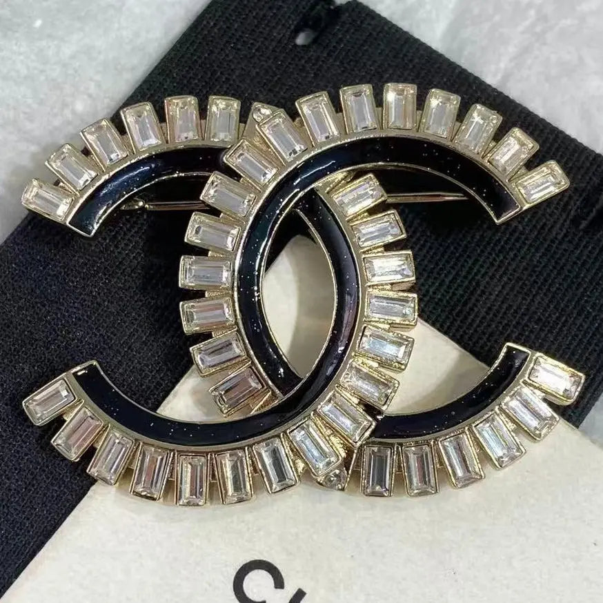 Brooch Pins *NEW* Mourimani Beauty & Accessories