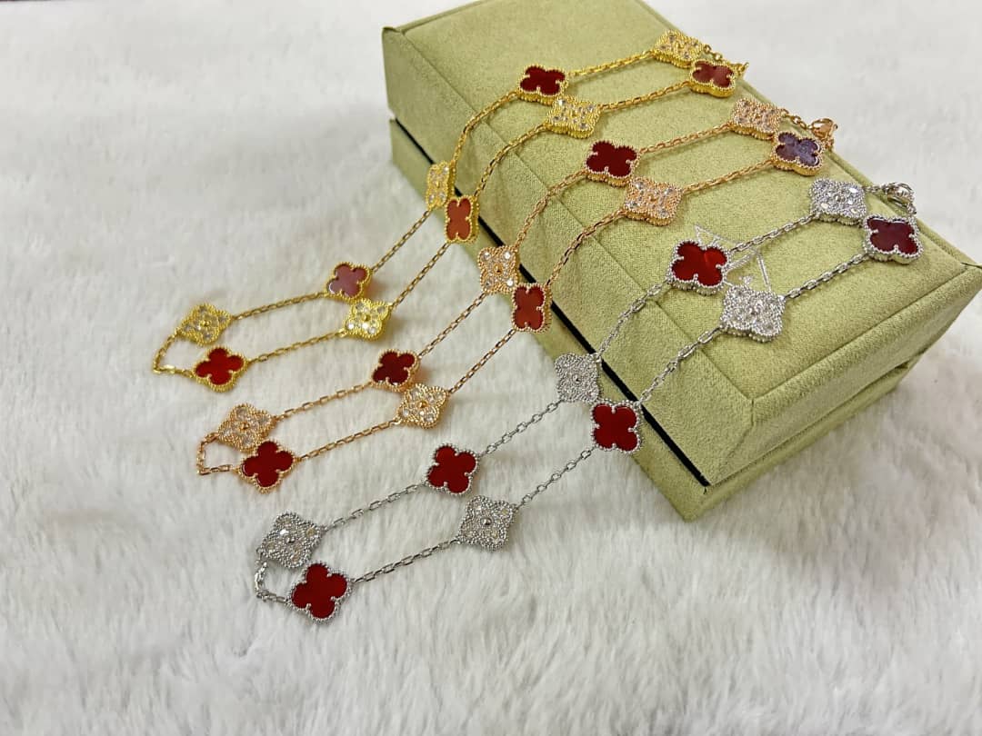 VC Designer Necklace - Mourimani Beauty & Accessories