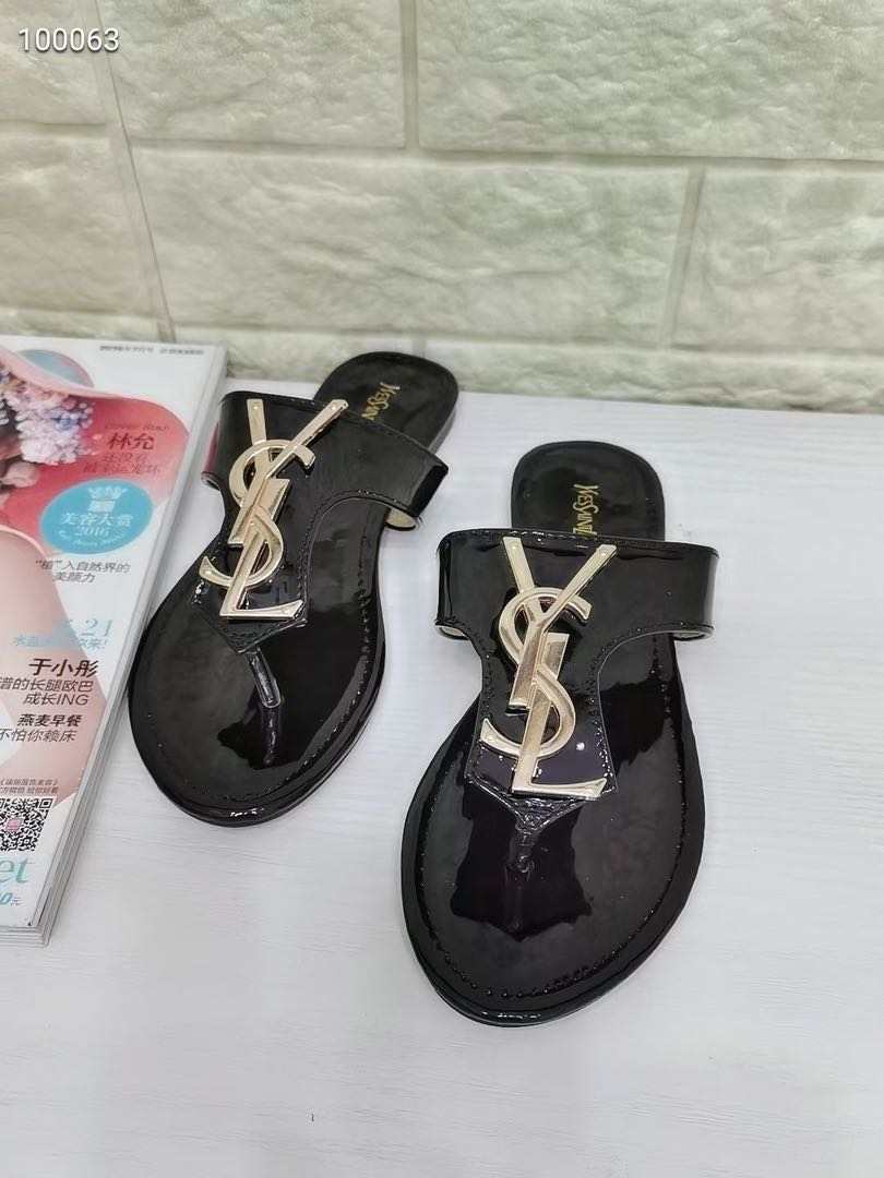 Designer Shoes *NEW*