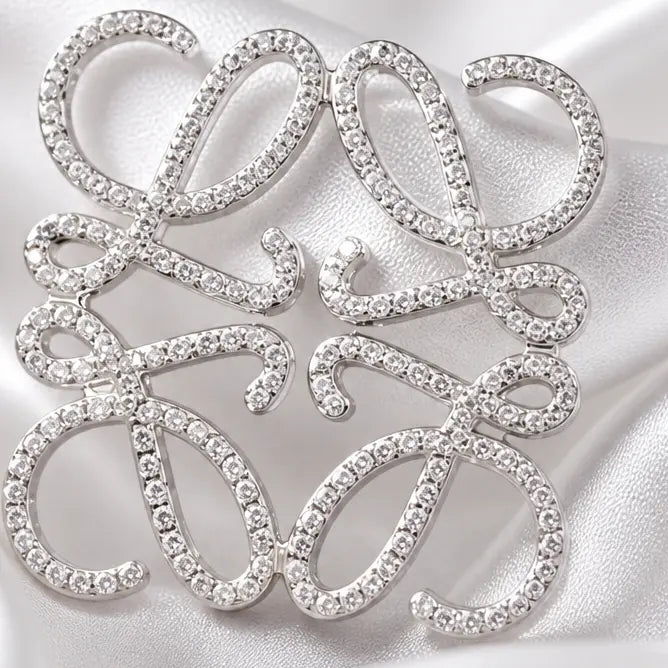 Designer Brooch Pins *NEW* Mourimani Beauty & Accessories