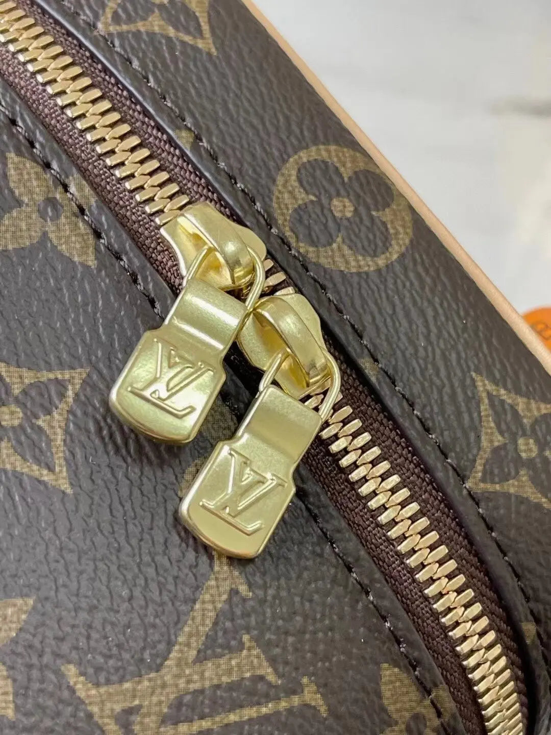 Designer Bags MEDIUM *NEW* #42265M Mourimani Beauty & Accessories