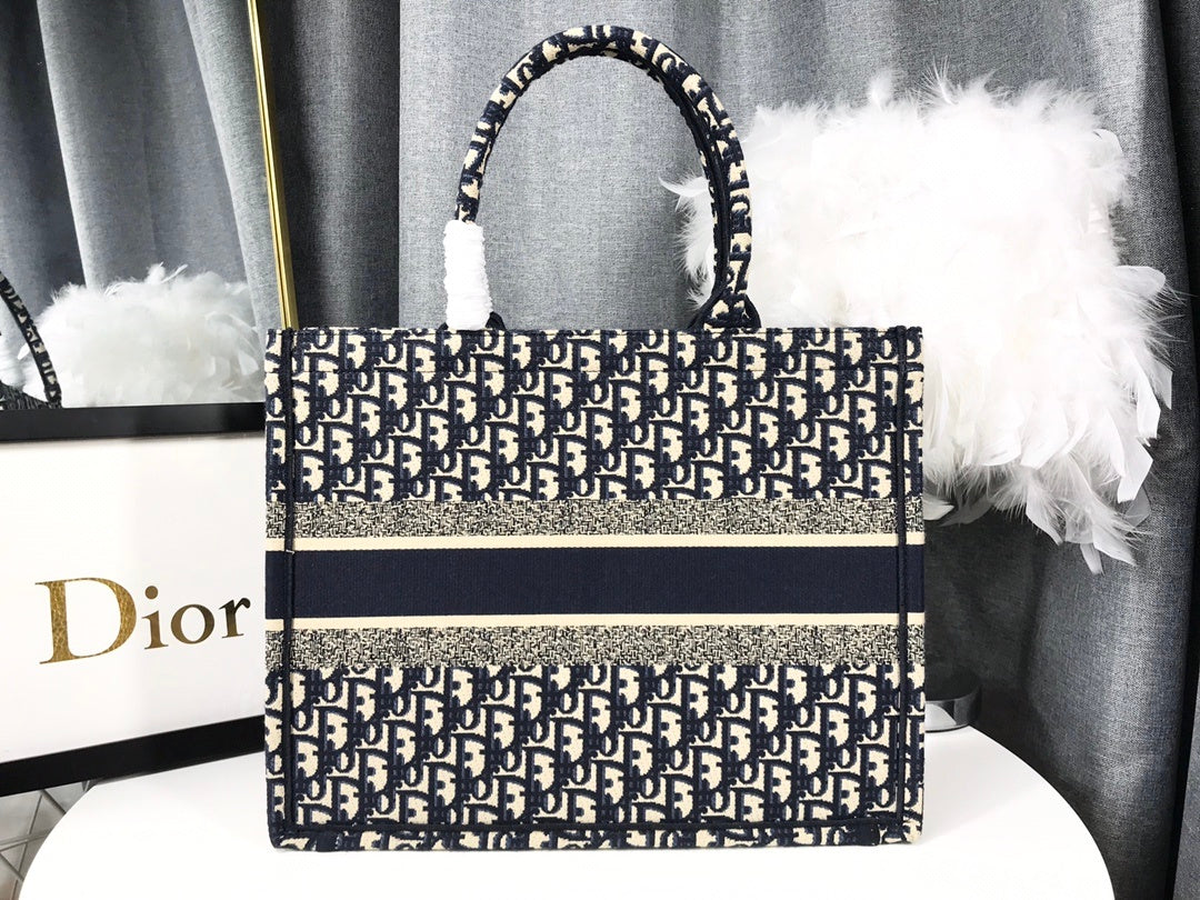Designer Bags *NEW*
