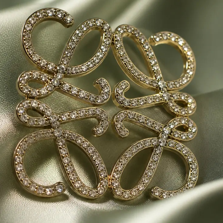 Designer Brooch Pins *NEW* Mourimani Beauty & Accessories