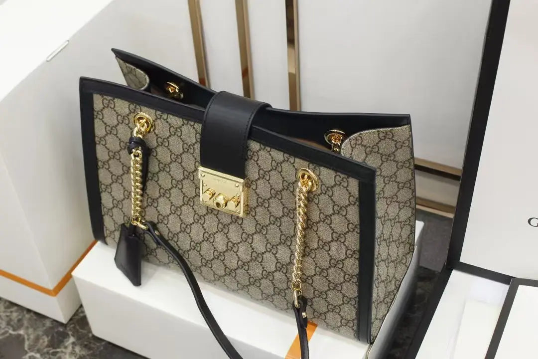 Designer Bags ✨️NEW ✨️#479197 Mourimani Beauty & Accessories