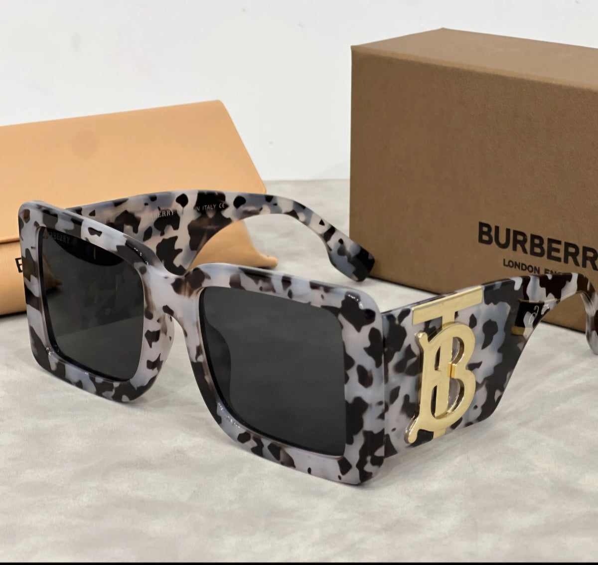 Designer Sunglasses - Mourimani Beauty & Accessories