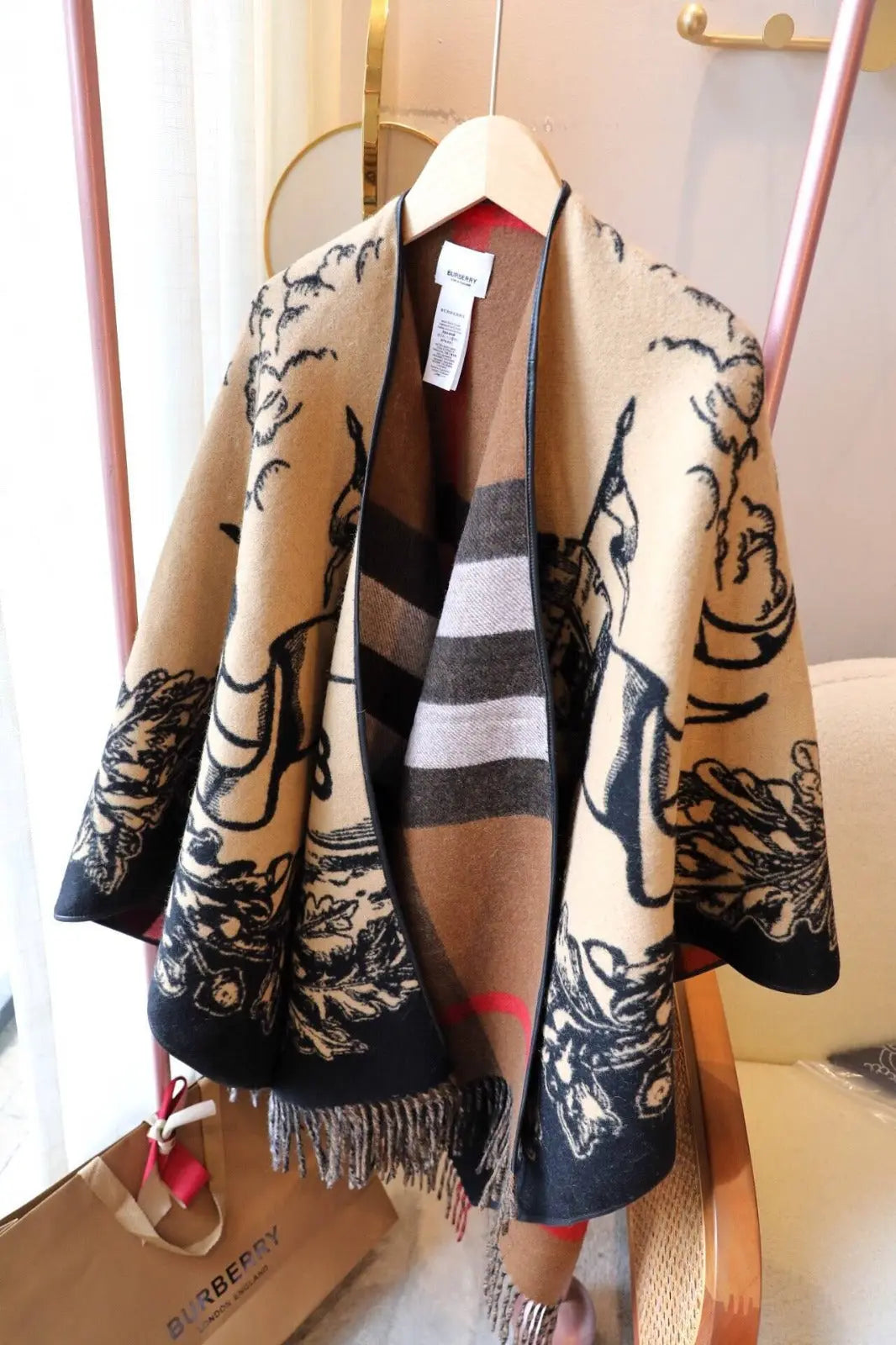 Designer Capes 🍂NEW🍂