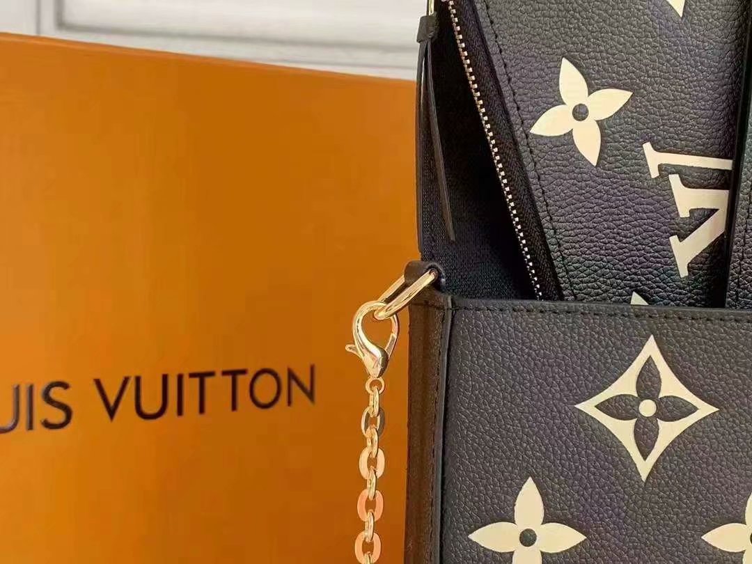 Designer Wallets ✨️NEW✨️ Mourimani Beauty & Accessories