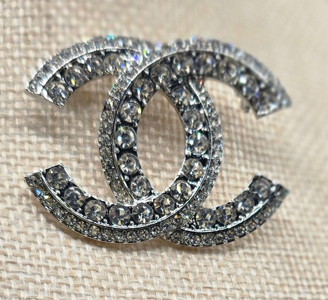 Bling brooch