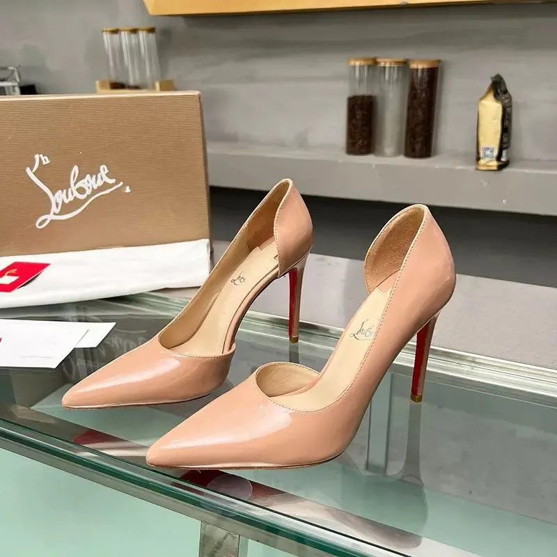 Designer Shoes *NEW*