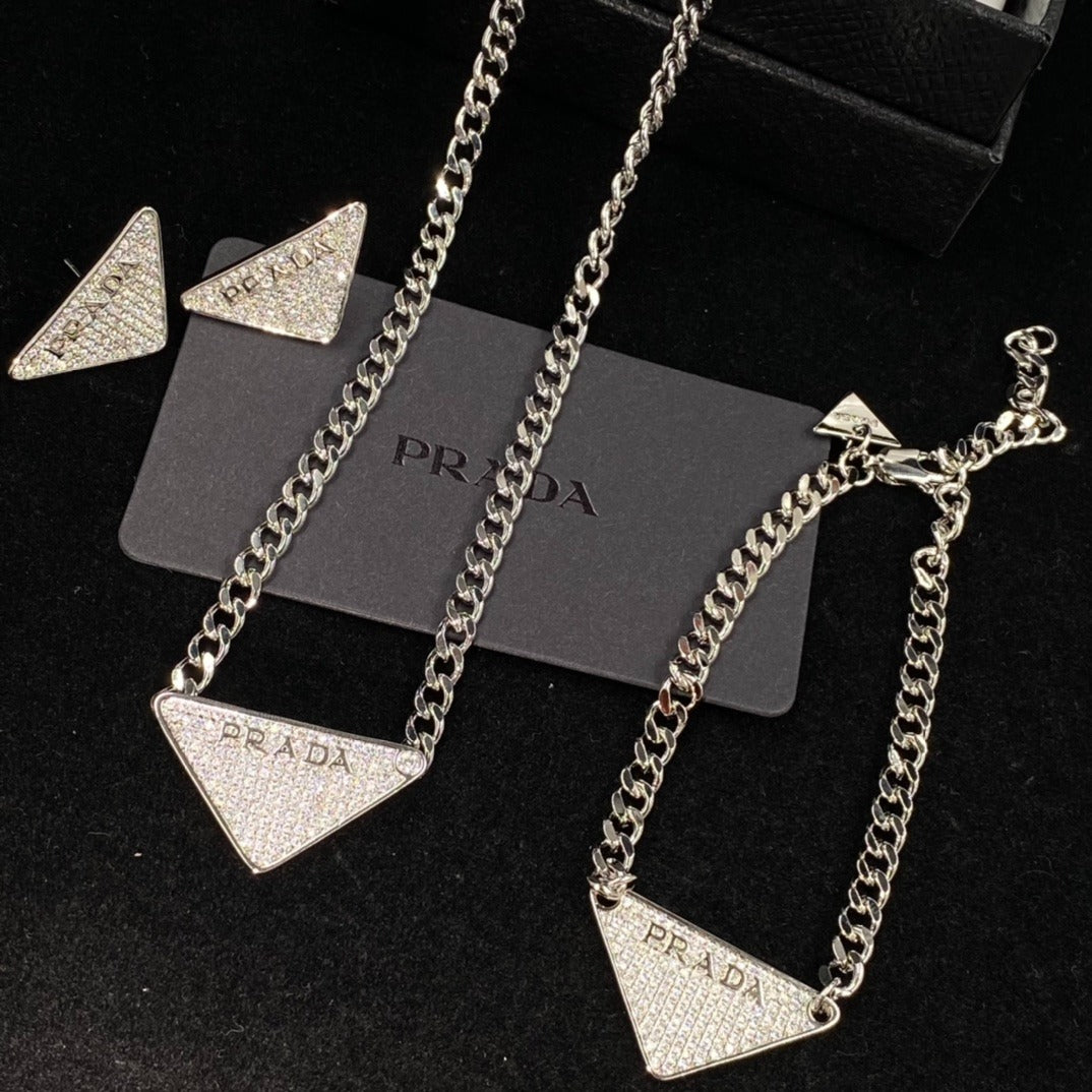 Designer Necklaces - Mourimani Beauty & Accessories