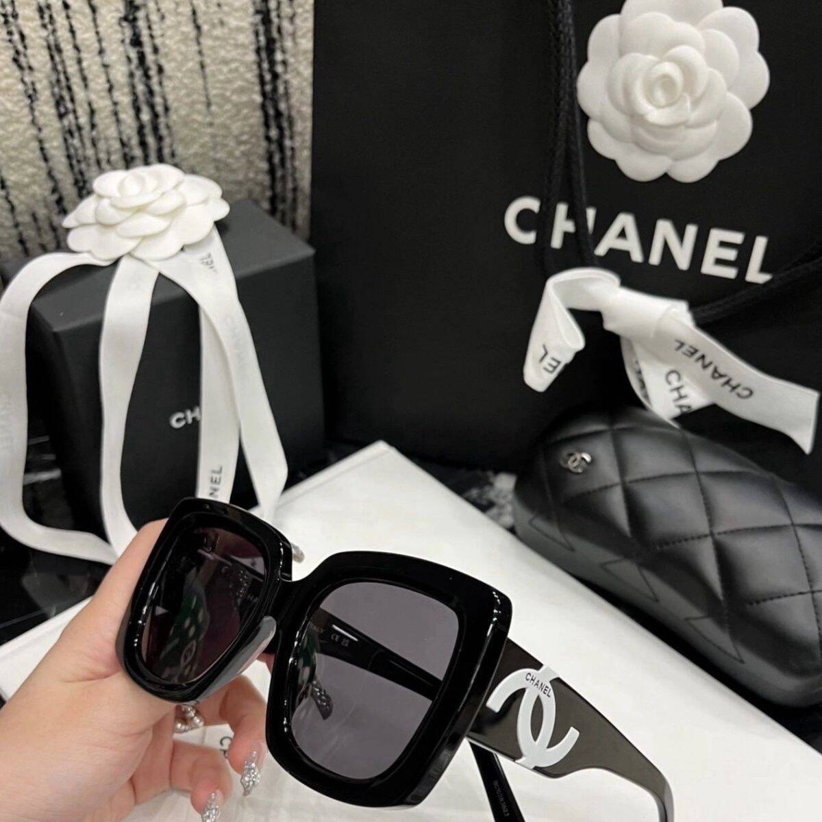 Designer Sunglasses *NEW* # 260118 - Mourimani Beauty & Accessories