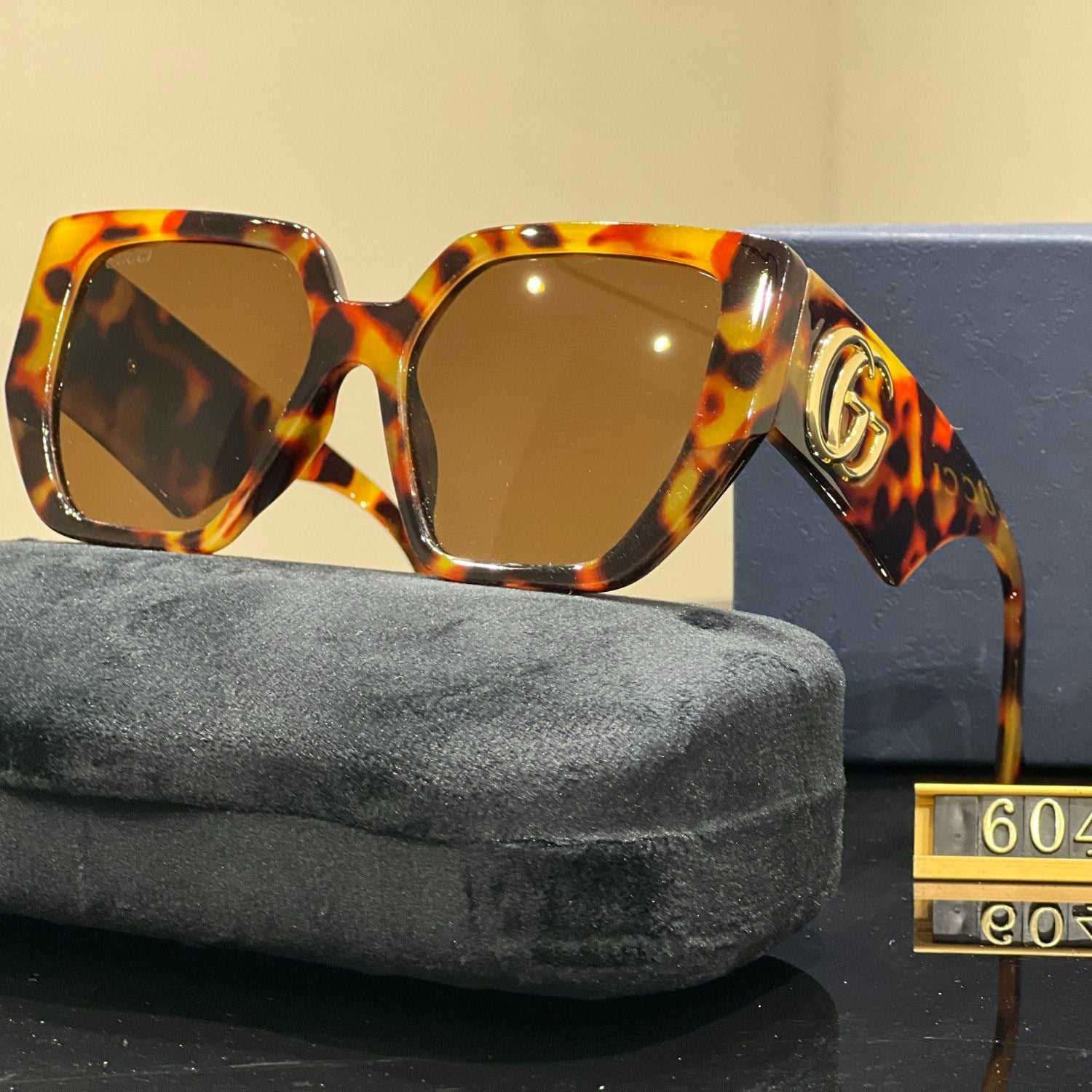 Designer Sunglasses *NEW* #6040