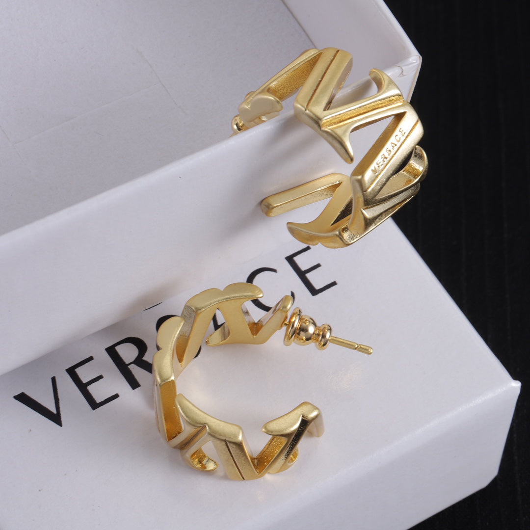Designer Earrings *NEW*