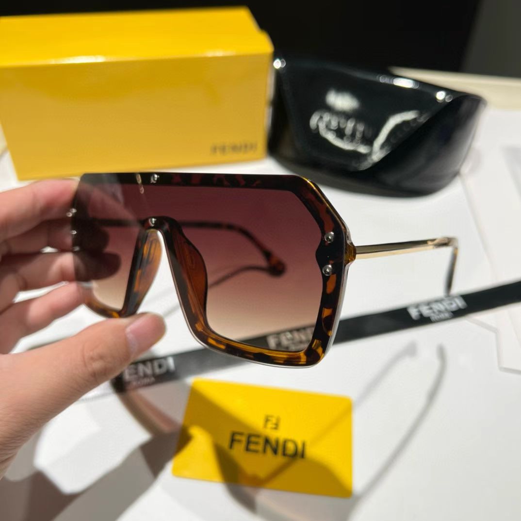 Designer Sunglasses #C7, #C8 *NEW*