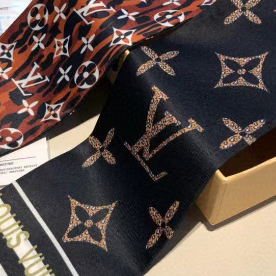 Designer Scarf *NEW*