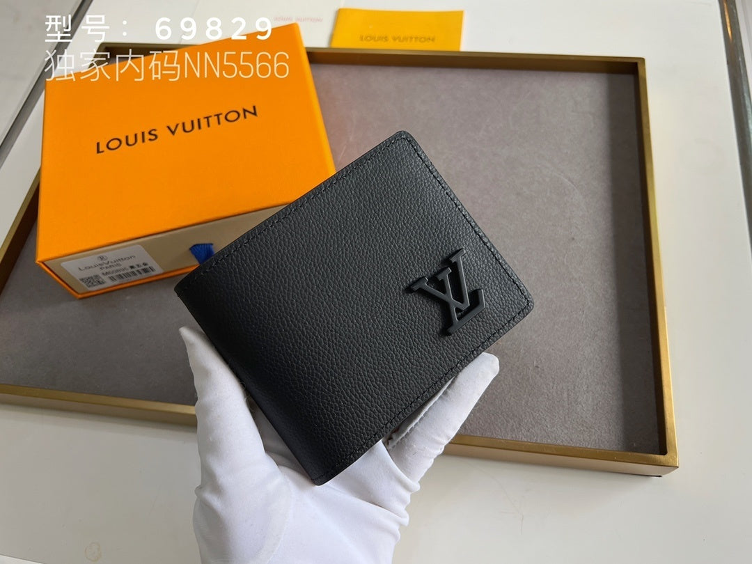 Designer Men's Wallets - Mourimani Beauty & Accessories