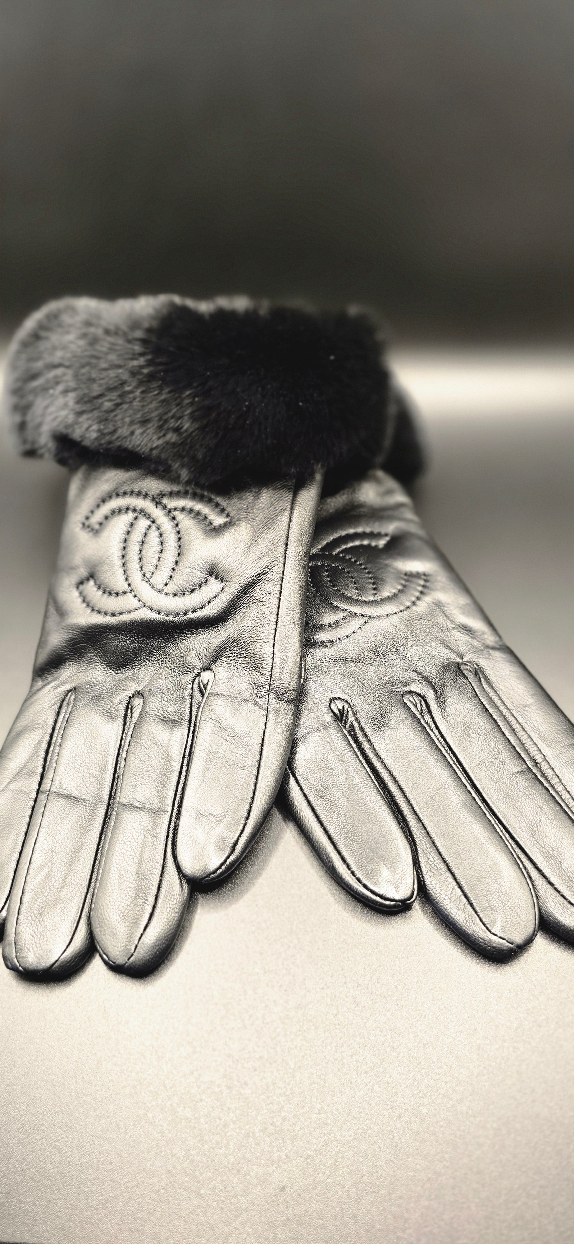 Designer Gloves