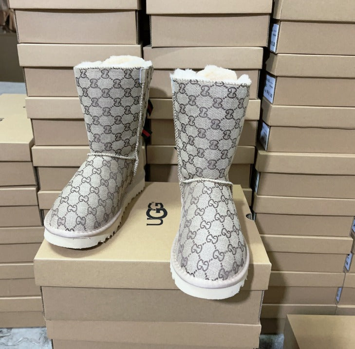 Designer Shoes *NEW*