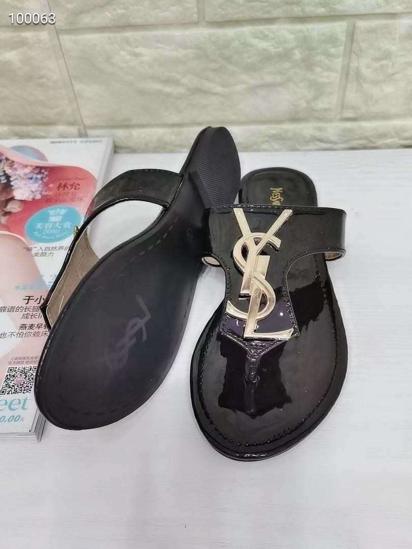 Designer Shoes *NEW*