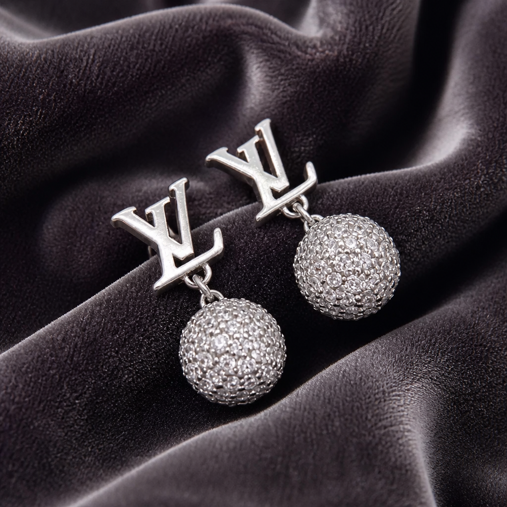 Designer Earrings  *NEW *
