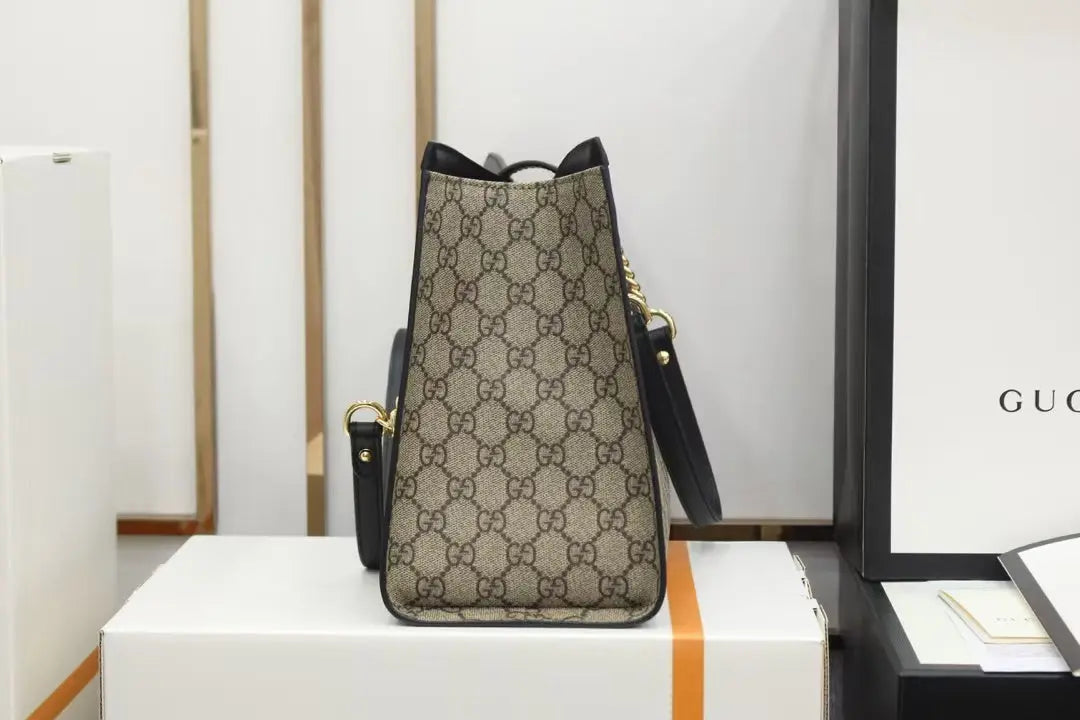 Designer Bags ✨️NEW ✨️#479197 Mourimani Beauty & Accessories