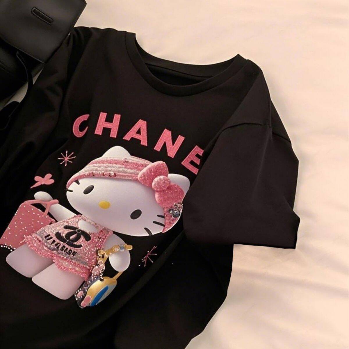 Designer T Shirts *NEW* Hello 😺 Kitty