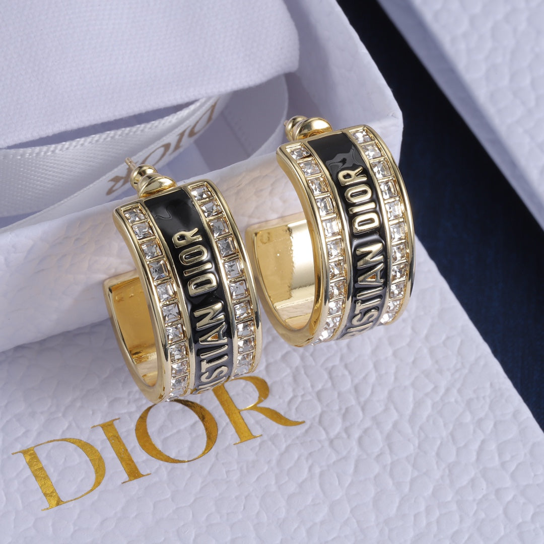 Designer Earrings *NEW*